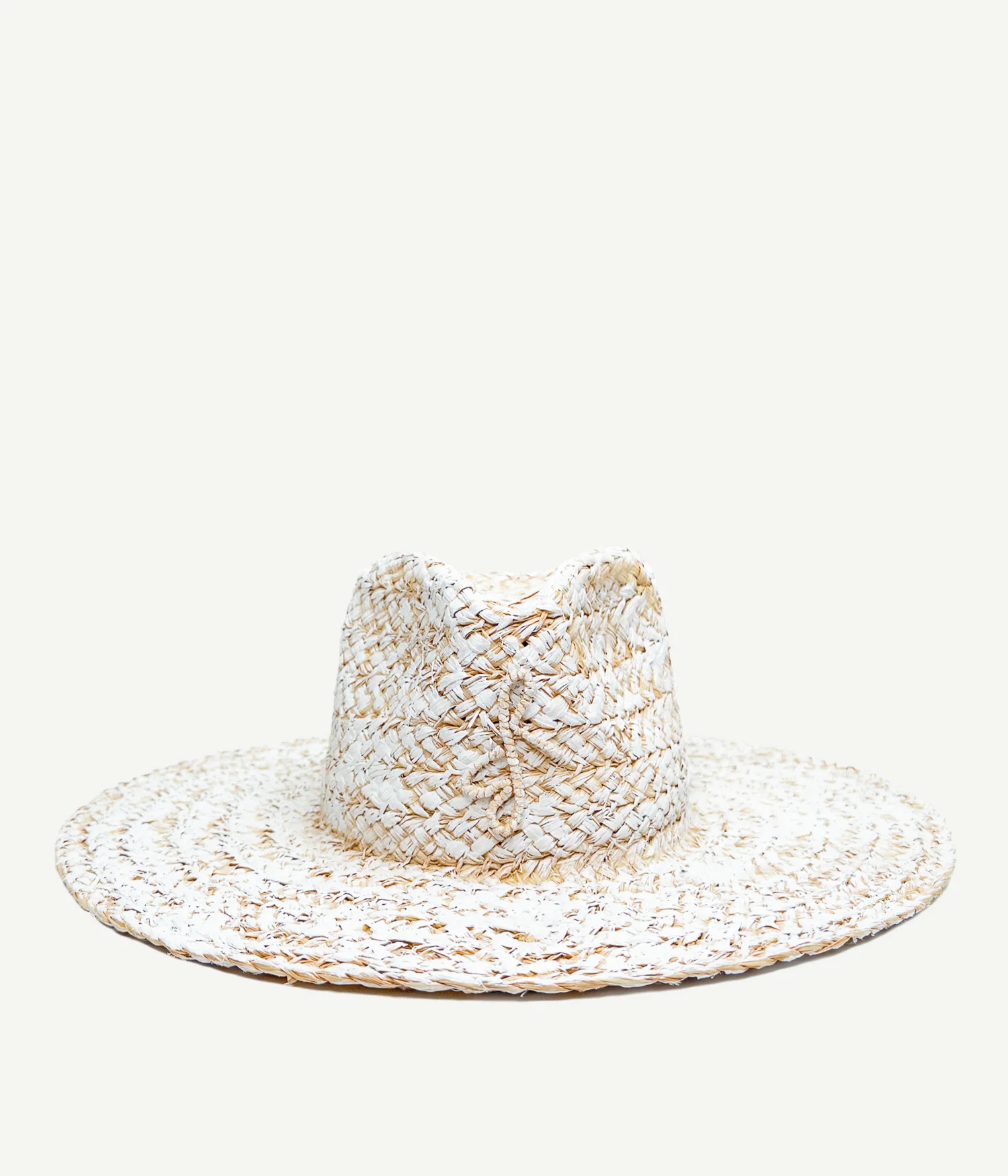 STRAW FEDORA HAT IN WHITE